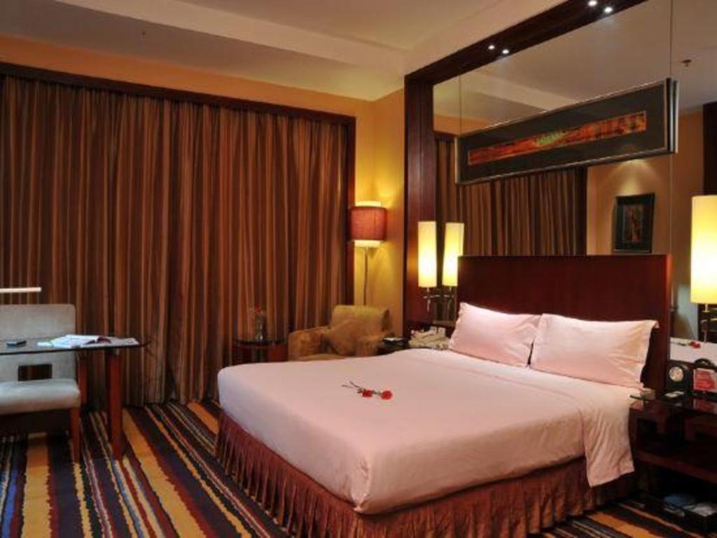Grand Soluxe Hotel Gansu Lanzhou Exterior photo